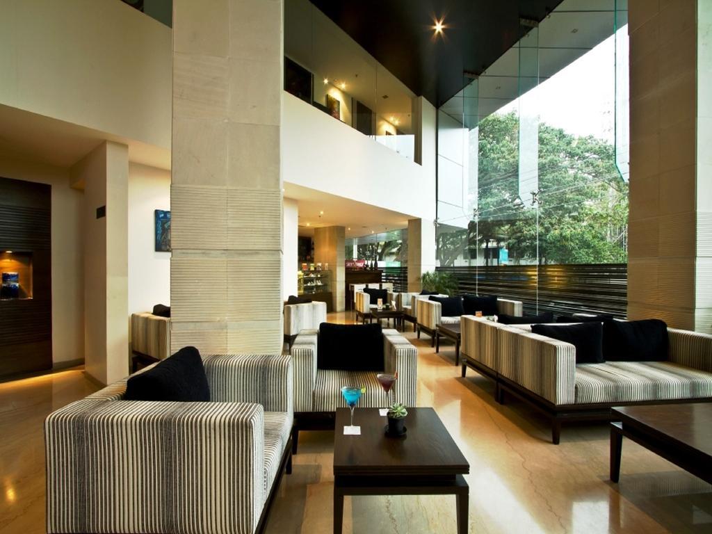 Svenska Design Hotel, Electronic City, Bangalore Esterno foto