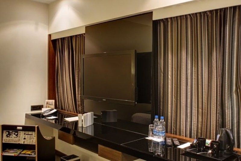 Svenska Design Hotel, Electronic City, Bangalore Kammasandra Esterno foto